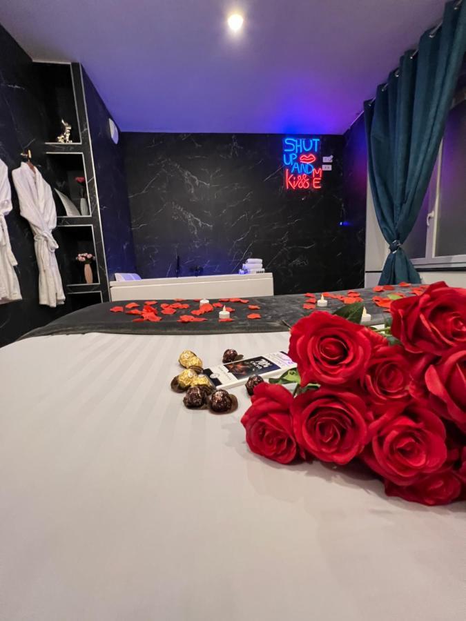 R.Suite Saint-Etienne  Kültér fotó