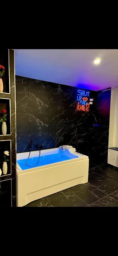 R.Suite Saint-Etienne  Kültér fotó